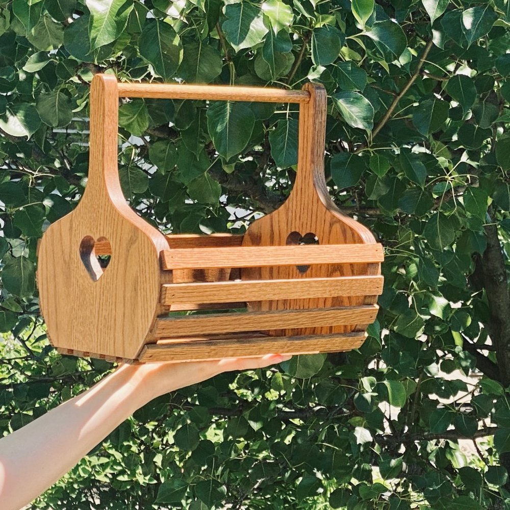Country Chic Decor - Heart Basket